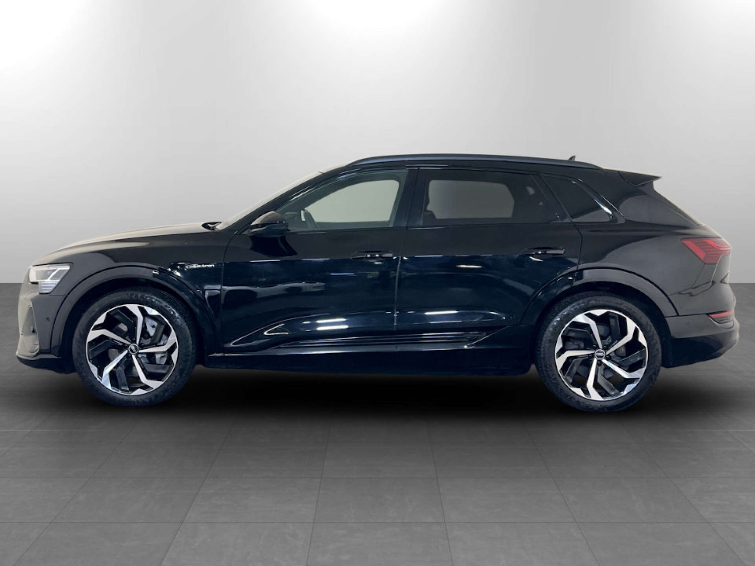 Used Audi e-tron 2021 for sale - 77277604: Photo 7