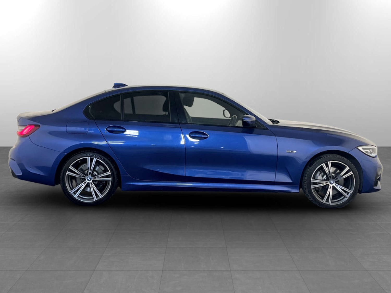 Used BMW 3 Series 2021 for sale - 77185155: Photo 11