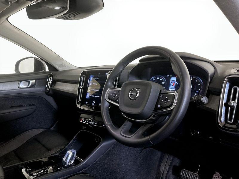 Used Volvo XC40 2021 for sale - 76494688: Photo 15