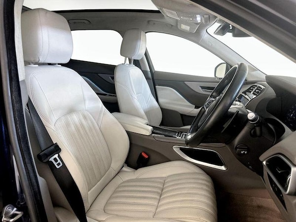 Used Jaguar F-Pace 2019 for sale - 76202200: Photo 13