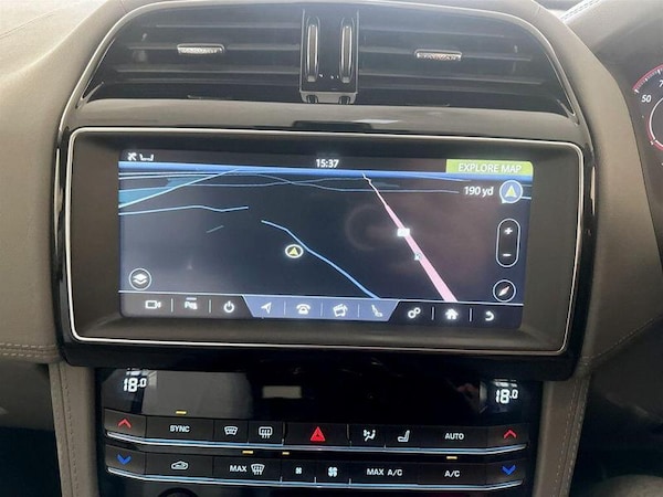 Used Jaguar F-Pace 2019 for sale - 76202200: Photo 24