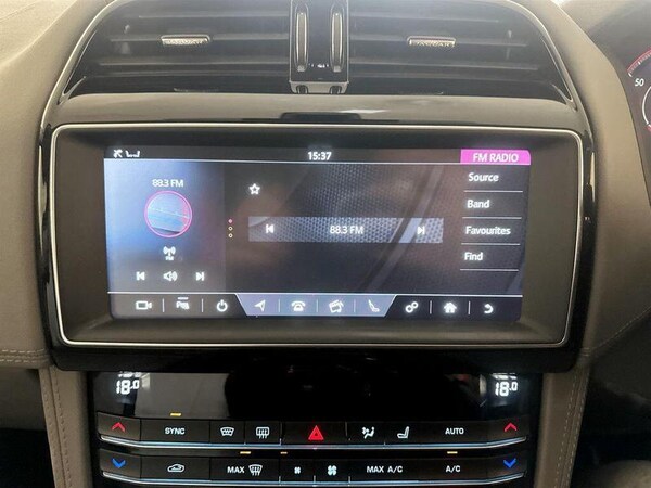 Used Jaguar F-Pace 2019 for sale - 76202200: Photo 26