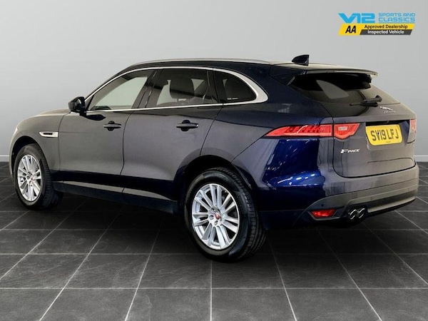 Used Jaguar F-Pace 2019 for sale - 76202200: Photo 8