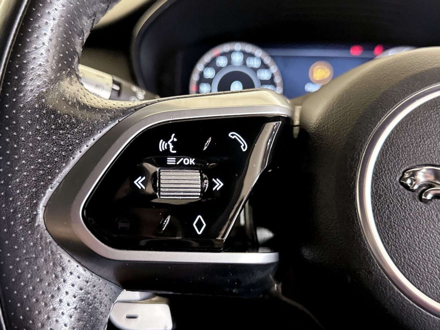 Used Jaguar E-Pace 2021 for sale - 77184939: Photo 17