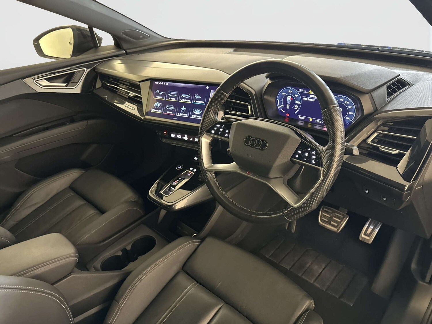 Used Audi Q4 e-tron 2022 for sale - 78152356: Photo 15