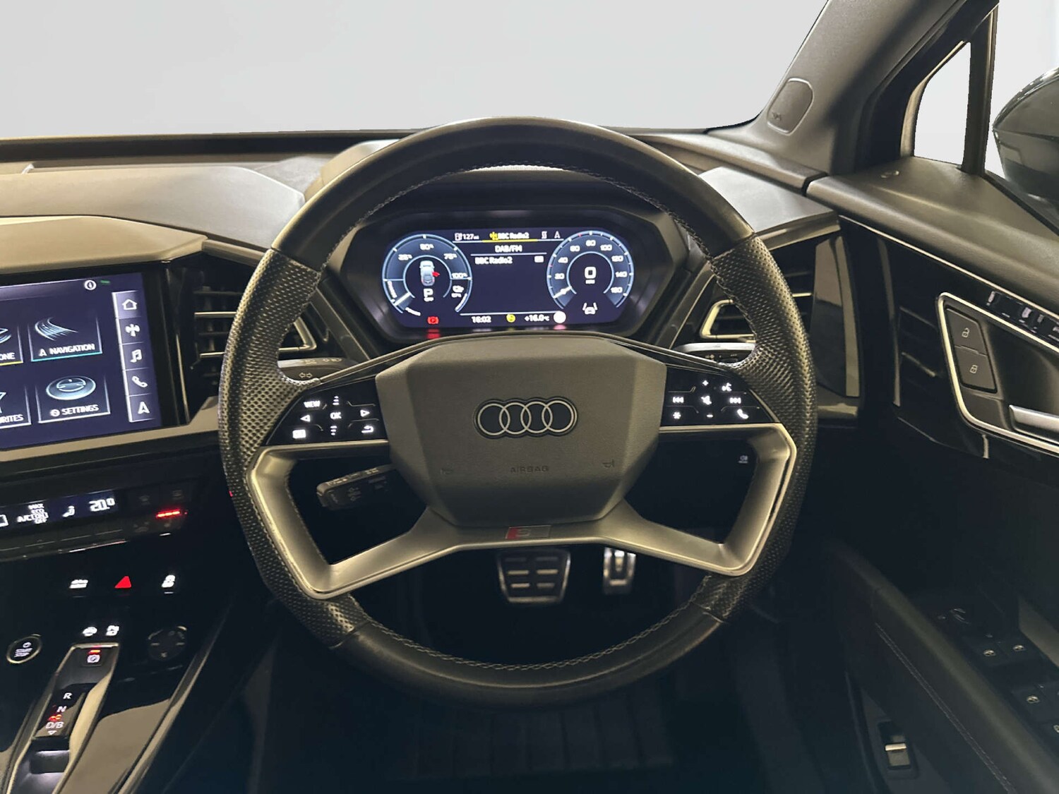 Used Audi Q4 e-tron 2022 for sale - 78152356: Photo 16