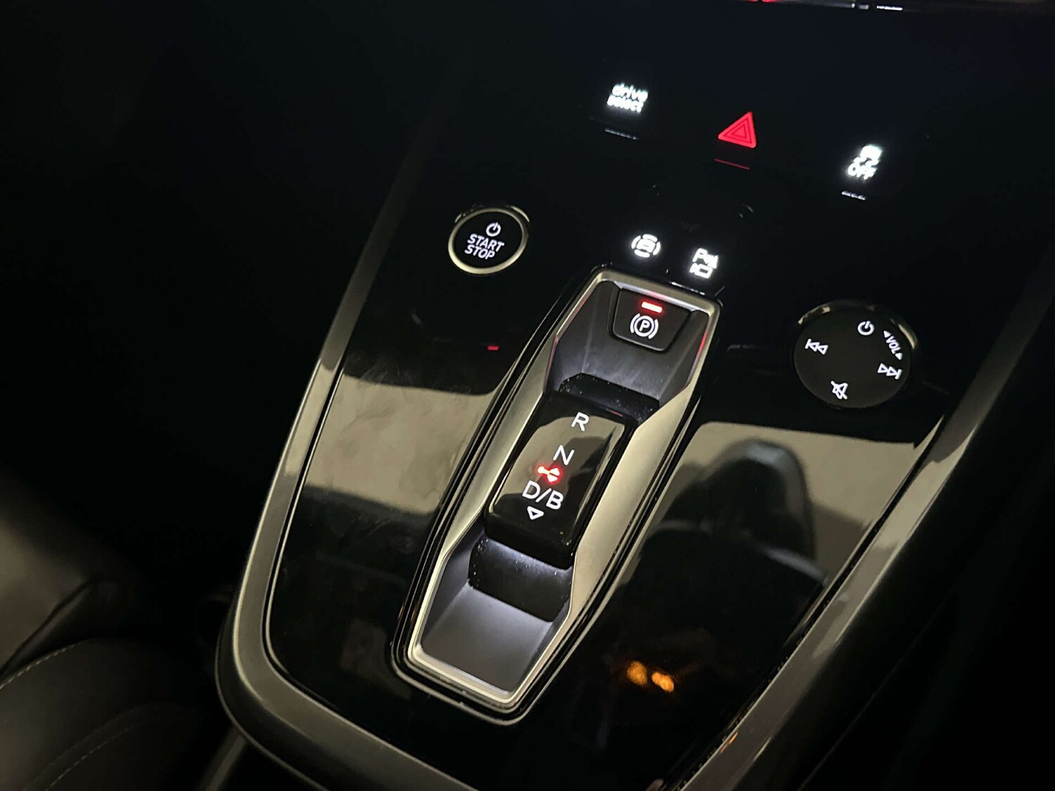 Used Audi Q4 e-tron 2022 for sale - 78152356: Photo 25