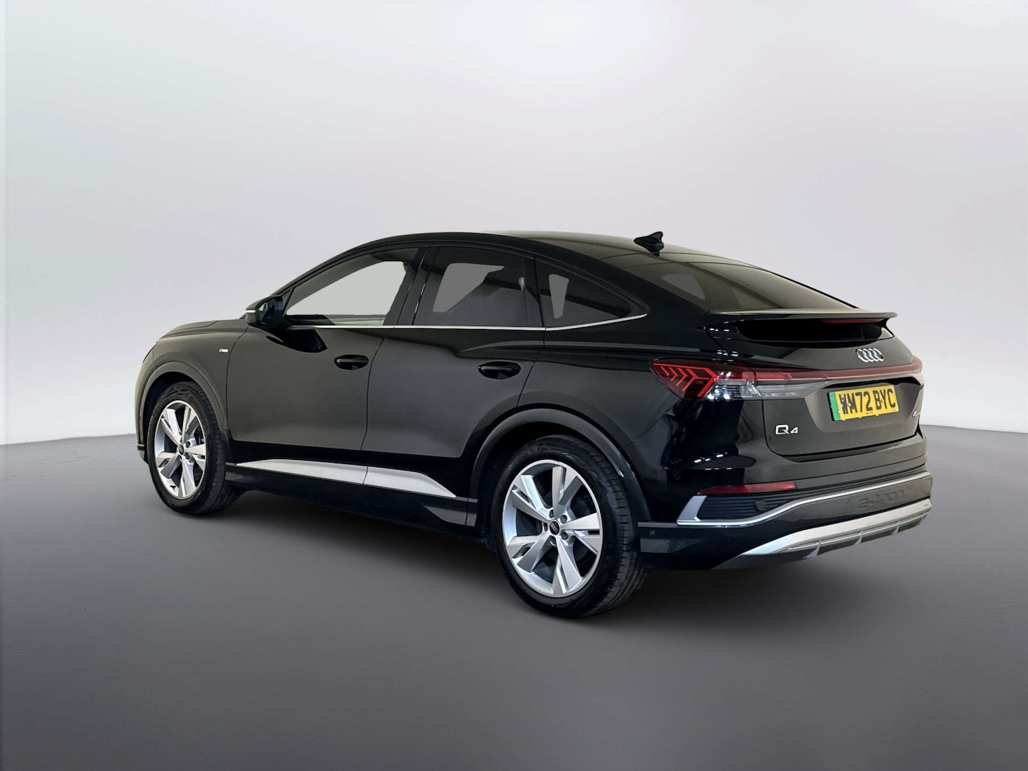 Used Audi Q4 e-tron 2022 for sale - 78152356: Photo 8