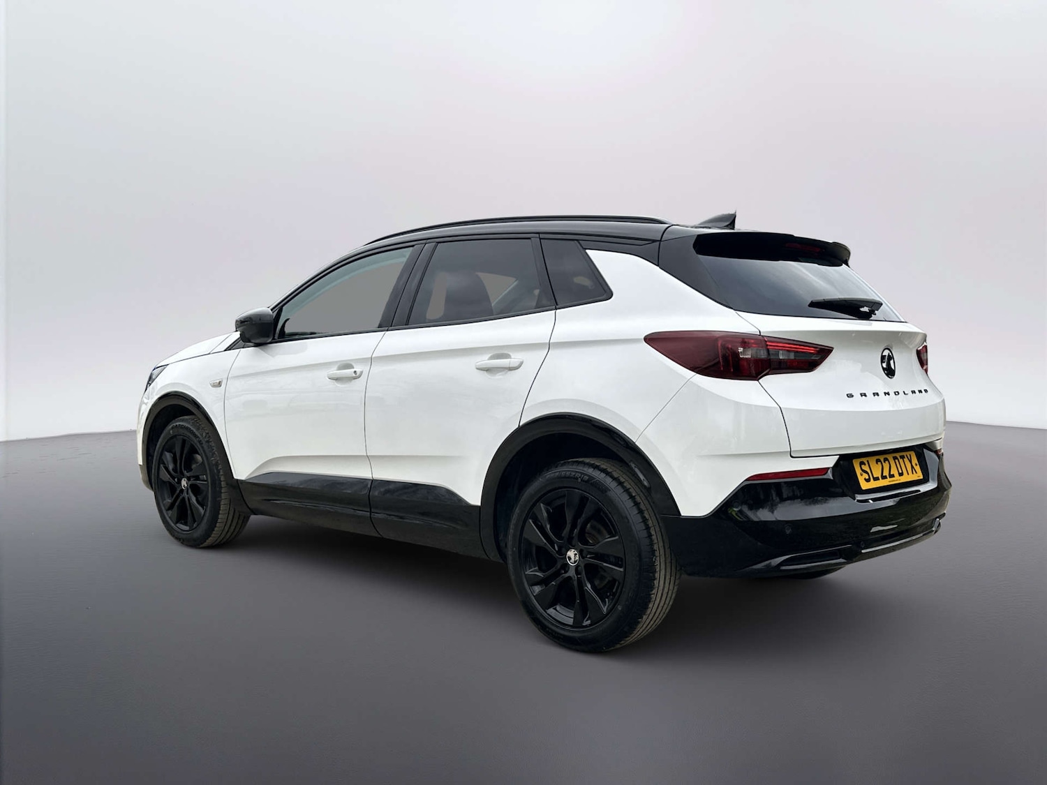 Used Vauxhall Grandland 2022 for sale - 78091352: Photo 8