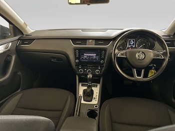Used Skoda Octavia 2020 for sale - 78806597: Photo