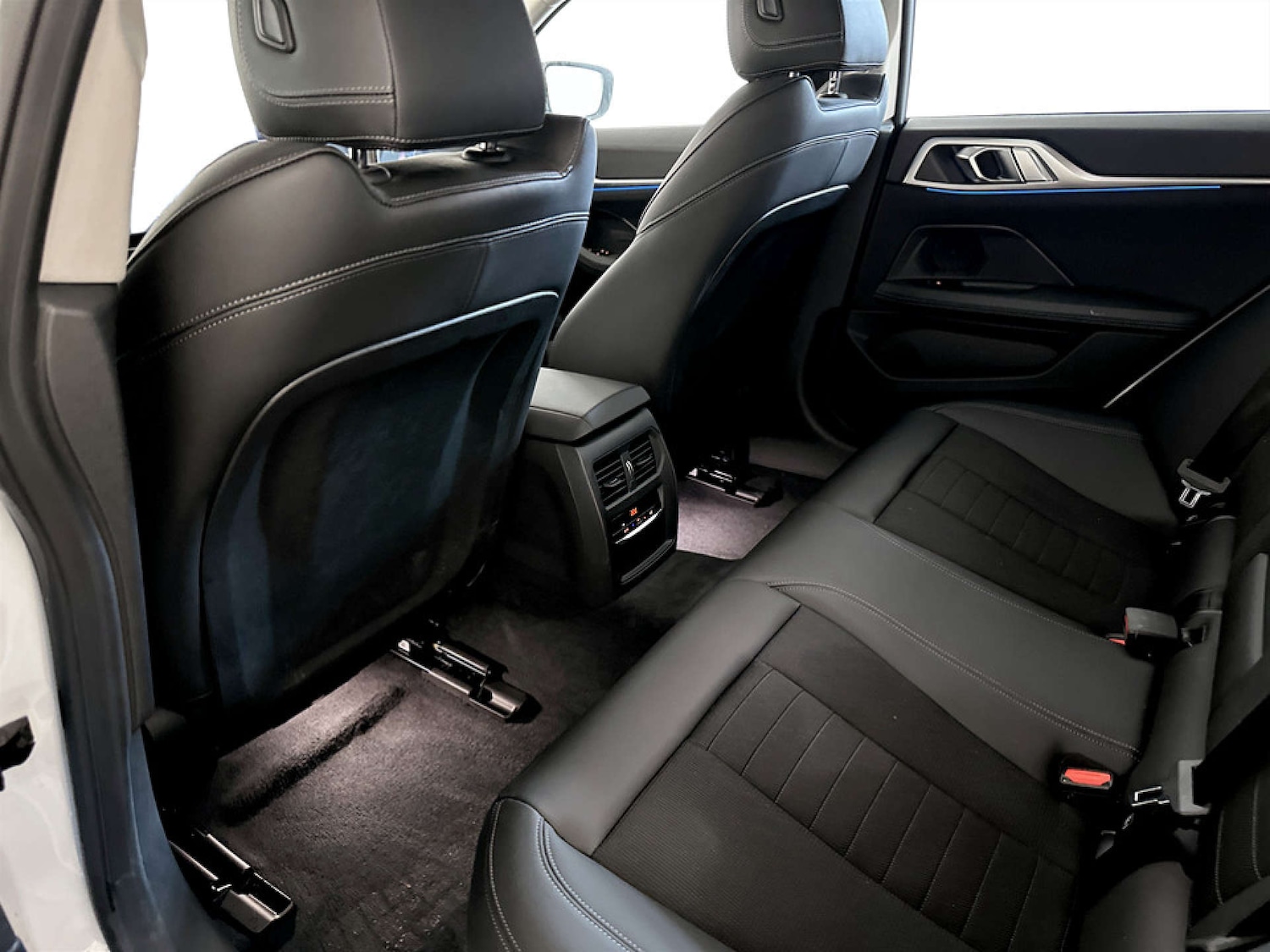 Used BMW i4 2022 for sale - 77422856: Photo 13