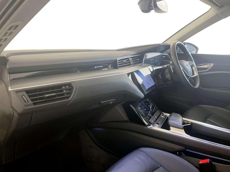 Used Audi e-tron 2022 for sale - 77051584: Photo 12