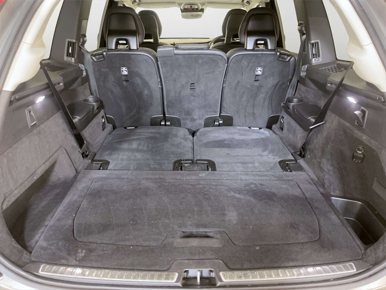 Used Volvo XC90 2021 for sale - 77185077: Photo 16