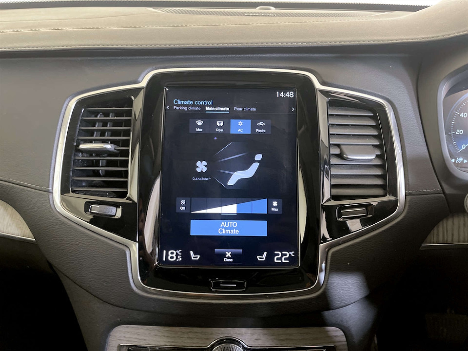 Used Volvo XC90 2021 for sale - 77185077: Photo 27