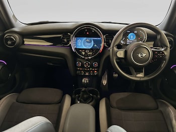 Used MINI Hatch 2021 for sale - 79070806: Photo