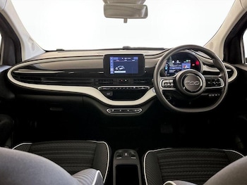 Used Fiat 500 2021 for sale - 76653422: Photo