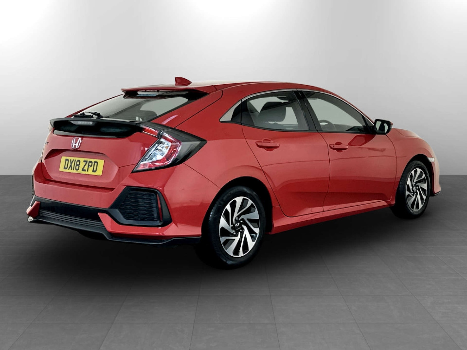 Used Honda Civic 2018 for sale - 77547727: Photo 10