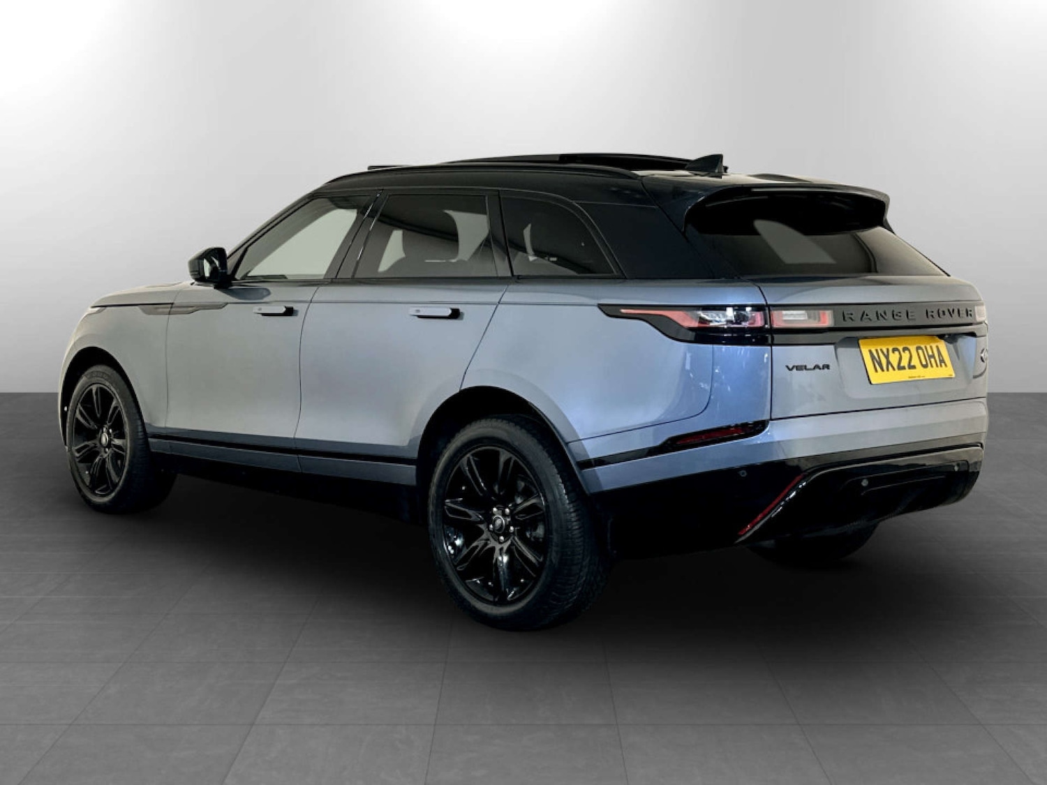 Used Land Rover Range Rover Velar 2022 for sale - 77370951: Photo 7
