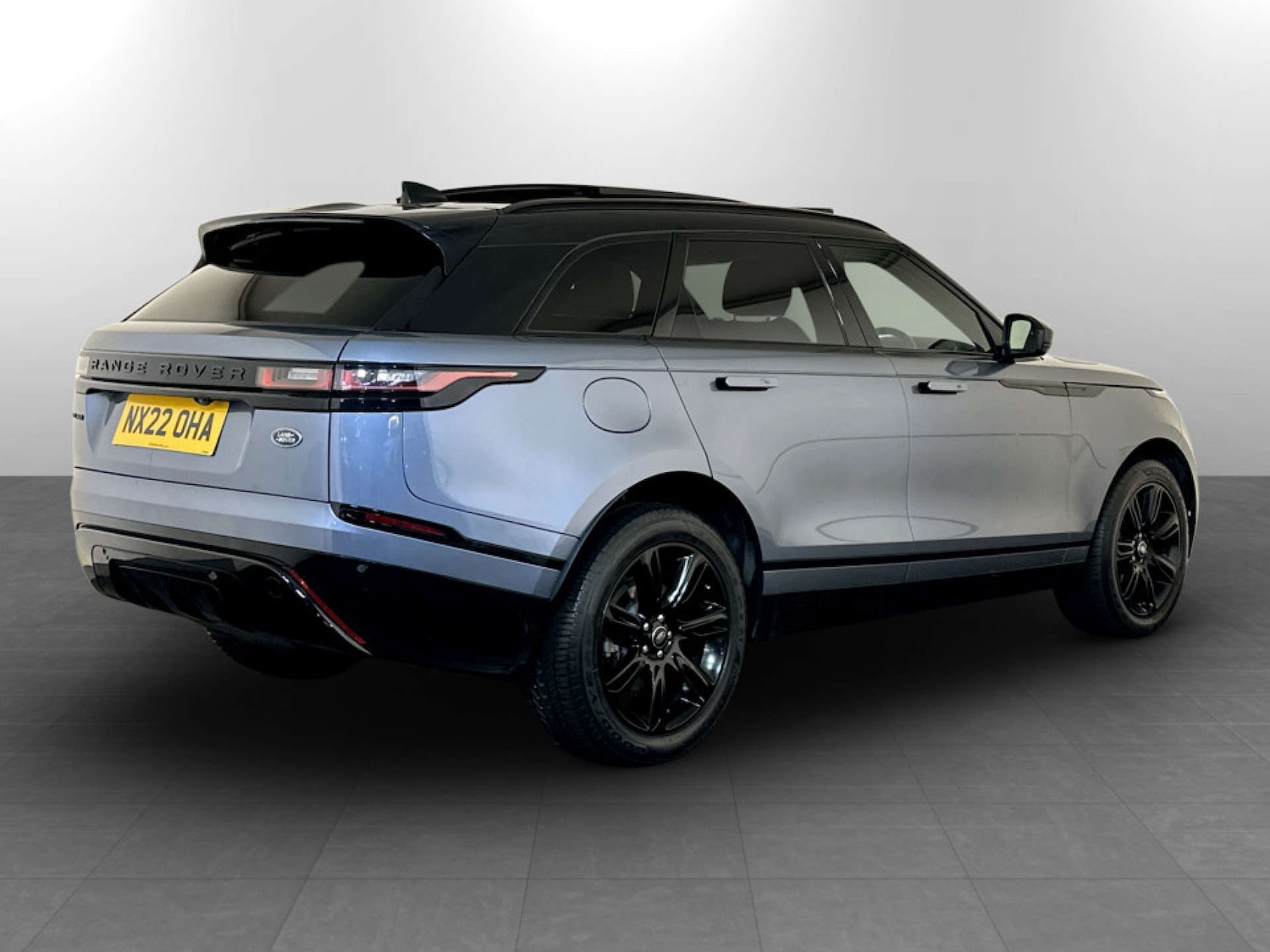 Used Land Rover Range Rover Velar 2022 for sale - 77370951: Photo 9
