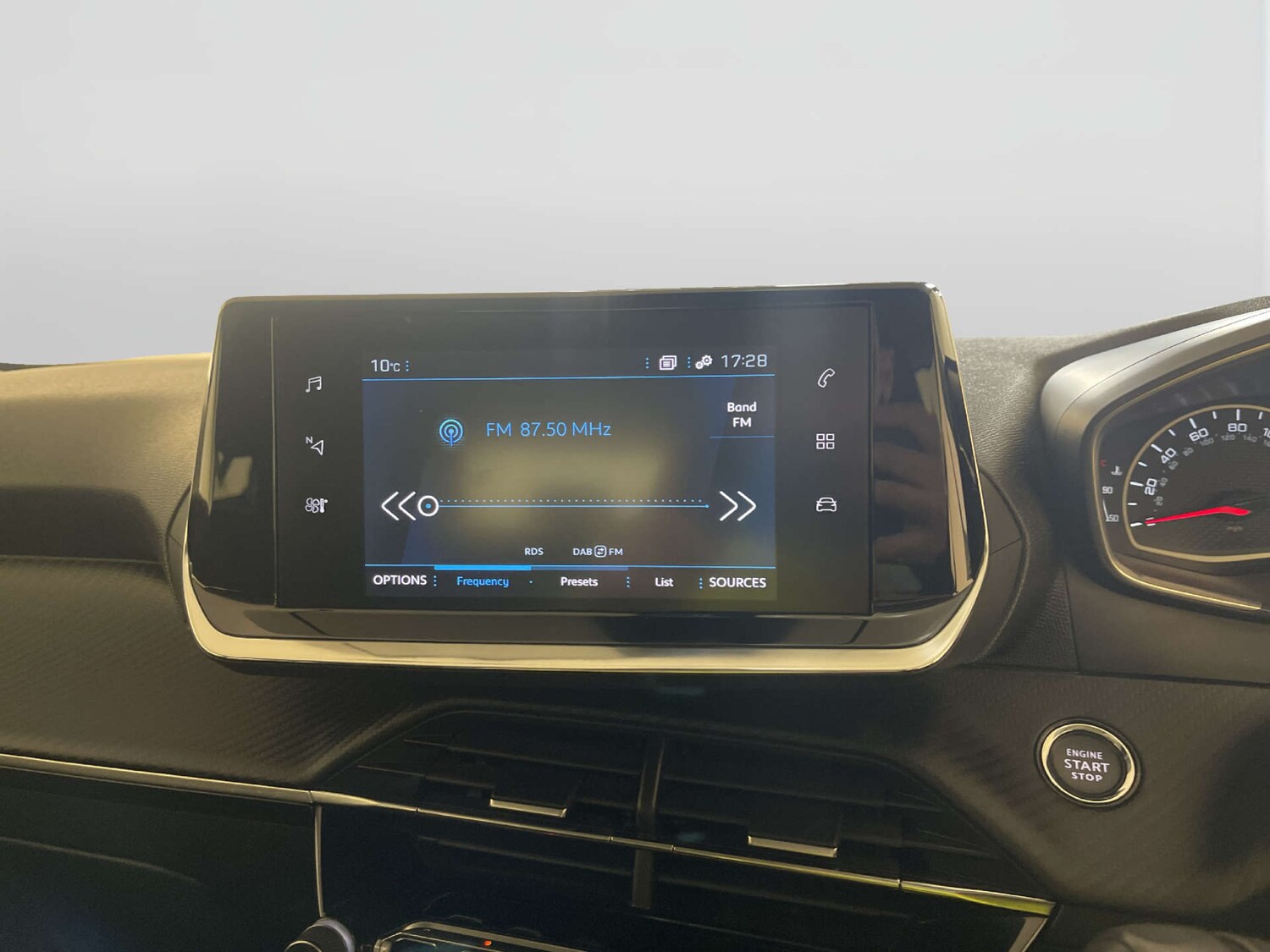 Used Peugeot 2008 2022 for sale - 78045021: Photo 23