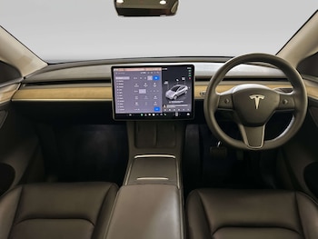 Used Tesla Model Y 2022 for sale - 79369932: Photo