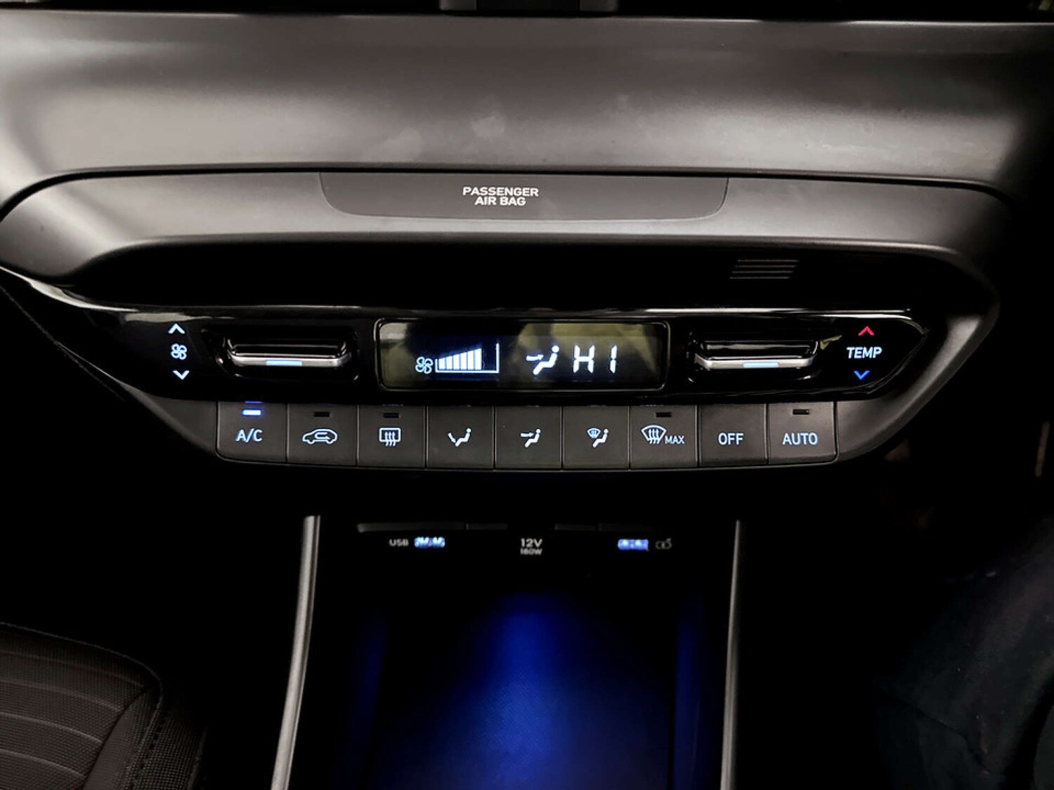 Used Hyundai i20 2021 for sale - 77368190: Photo 24