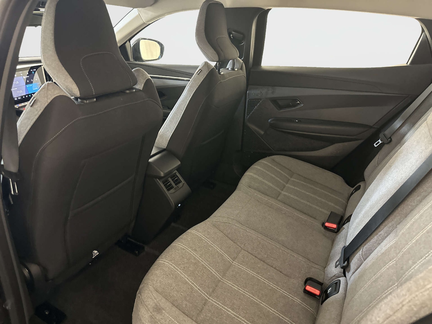 Used Renault Megane E Tech 2022 for sale - 77877309: Photo 13