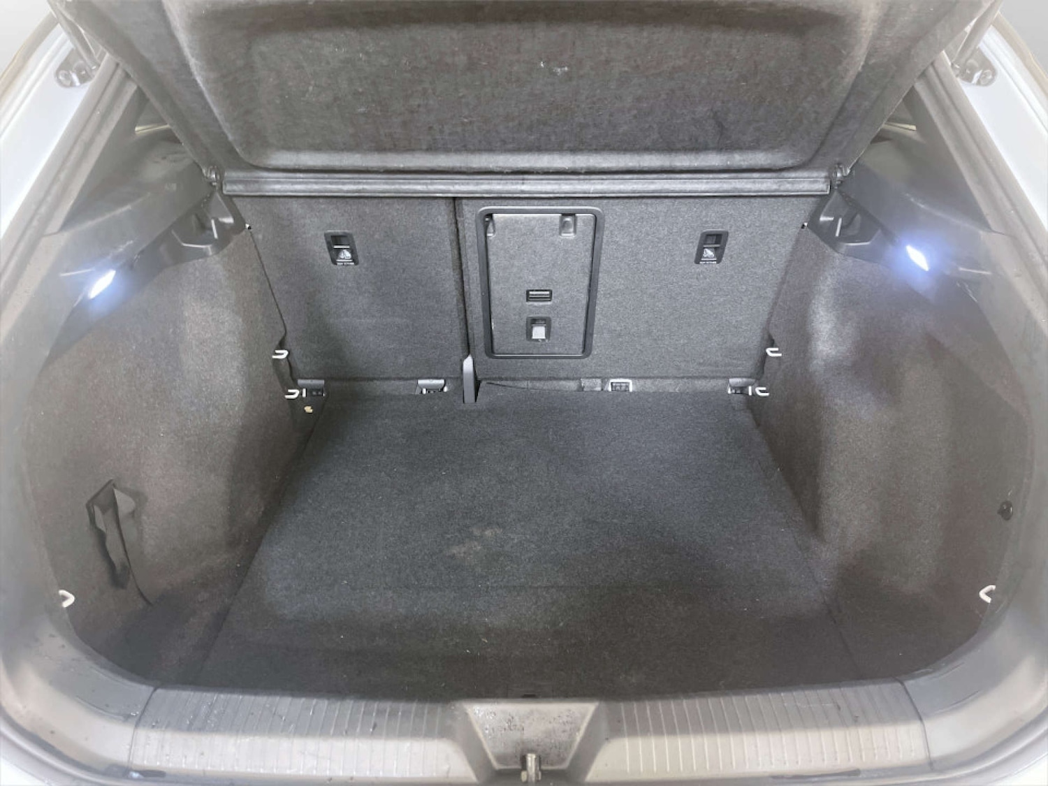 Used Volkswagen ID.4 2021 for sale - 77765711: Photo 14