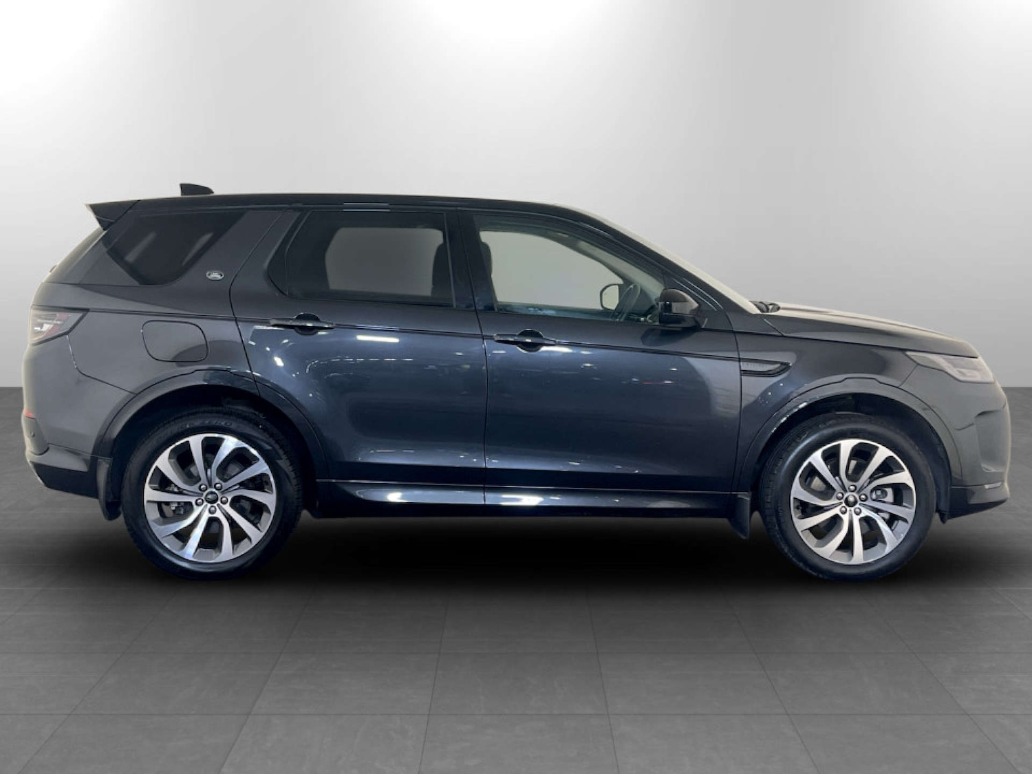 Used Land Rover Discovery Sport 2022 for sale - 77185191: Photo 11