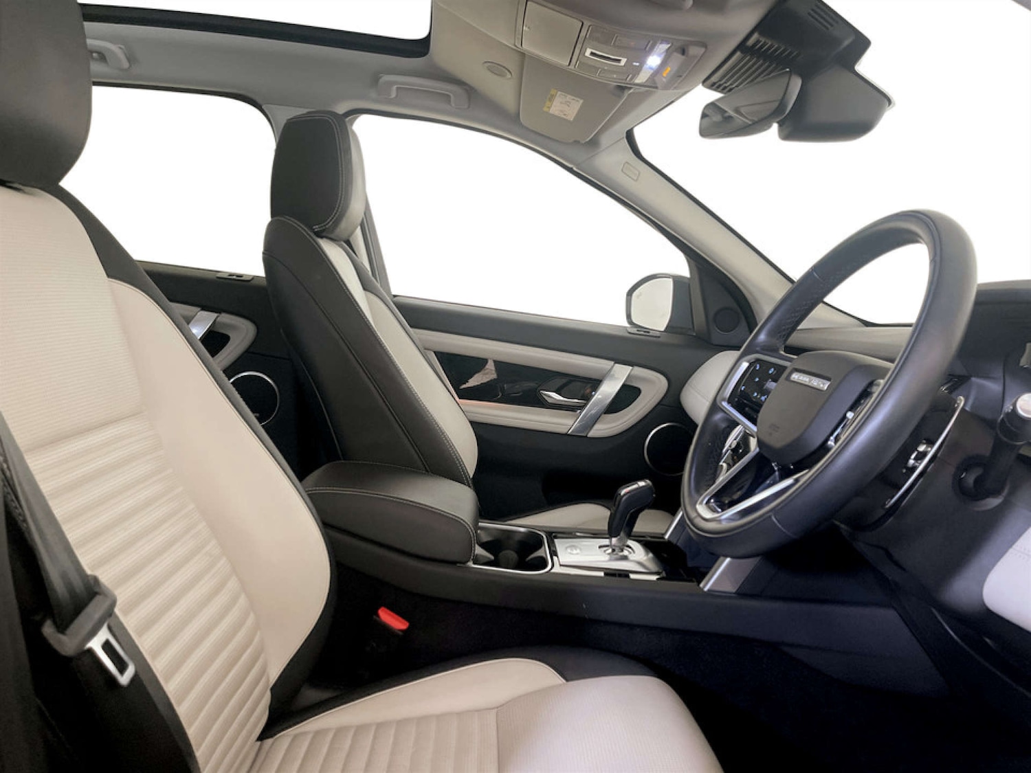 Used Land Rover Discovery Sport 2022 for sale - 77185191: Photo 13