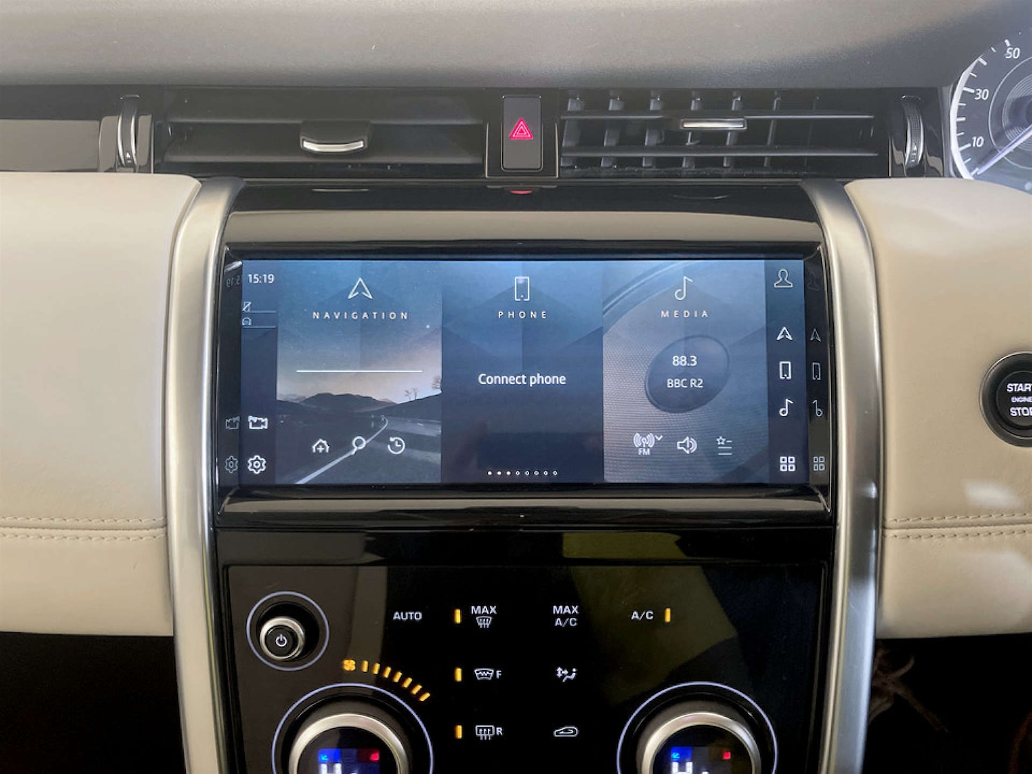 Used Land Rover Discovery Sport 2022 for sale - 77185191: Photo 23