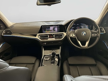 Used BMW 3 Series 2022 for sale - 78428244: Photo