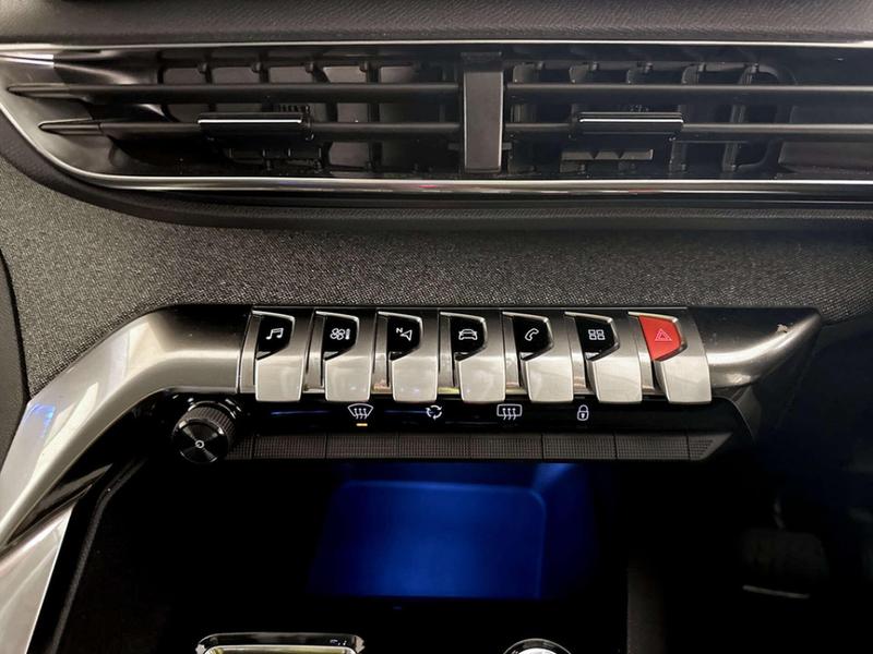 Used Peugeot 3008 2021 for sale - 76895572: Photo 24