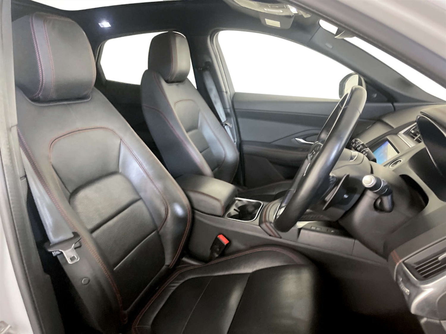 Used Jaguar E-Pace 2020 for sale - 77262729: Photo 13