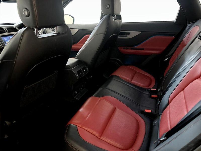 Used Jaguar F-Pace 2018 for sale - 76641139: Photo 14