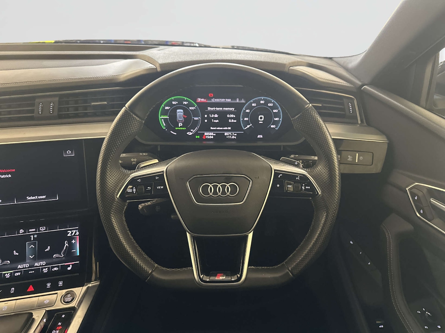 Used Audi e-tron 2021 for sale - 78068216: Photo 16