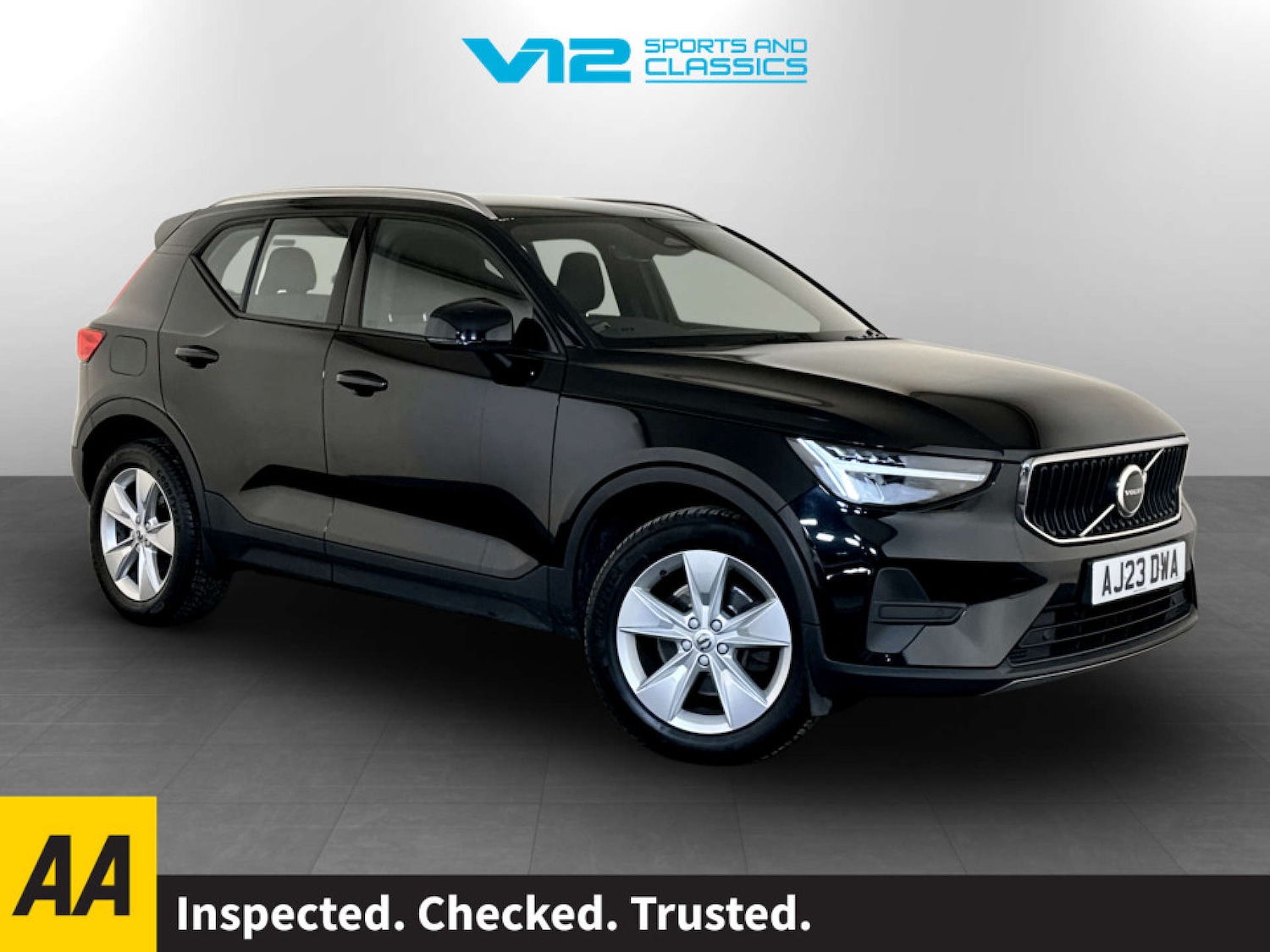 Used Volvo XC40 2023 for sale - 77422826: Photo 1