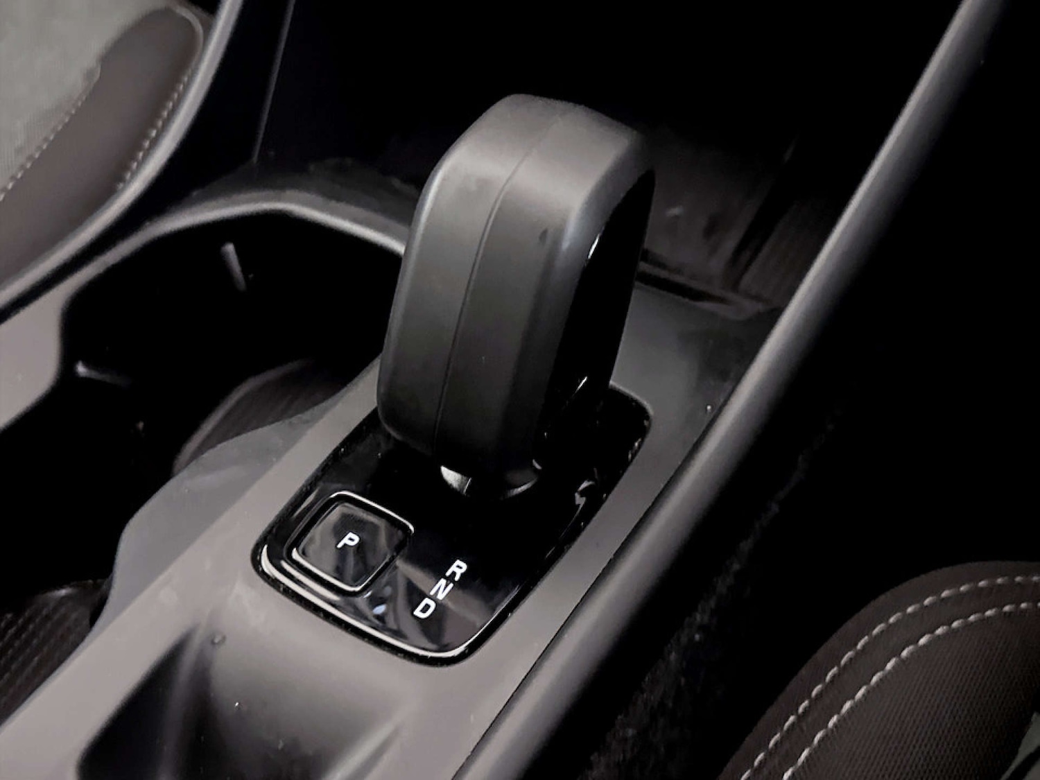 Used Volvo XC40 2023 for sale - 77422826: Photo 25