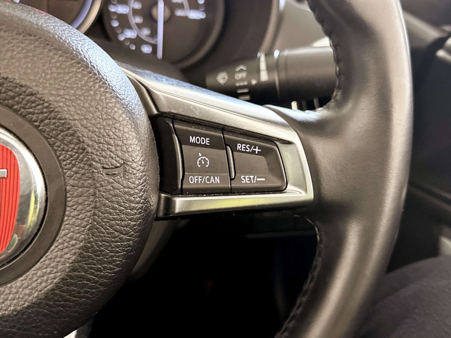 Used Fiat 124 Spider 2016 for sale - 77368299: Photo 20