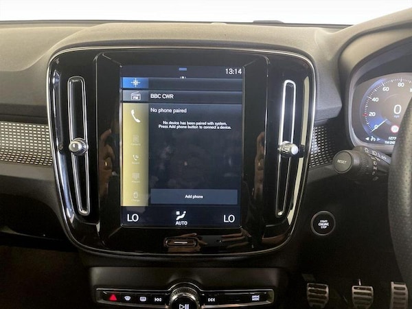 Used Volvo XC40 2020 for sale - 76322277: Photo 22