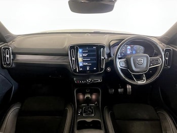 Used Volvo XC40 2020 for sale - 76322277: Photo 3