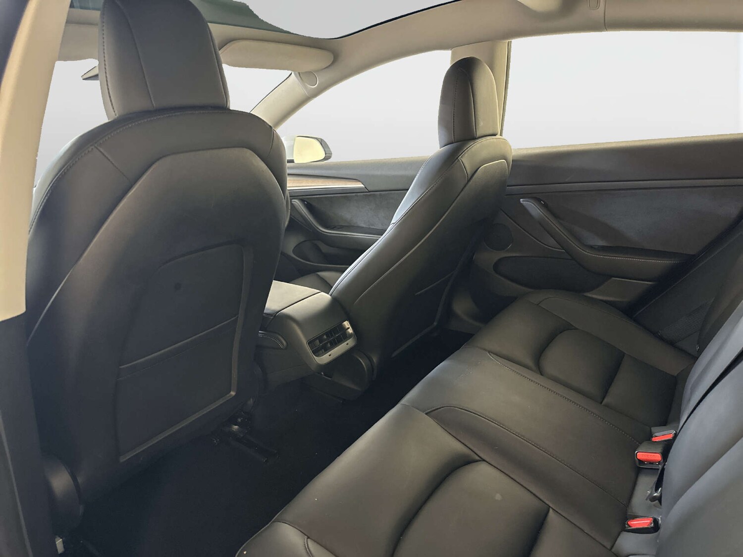 Used Tesla Model 3 2021 for sale - 77967821: Photo 14