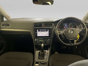 Used Volkswagen Golf 2020 for sale - 79142630: Photo