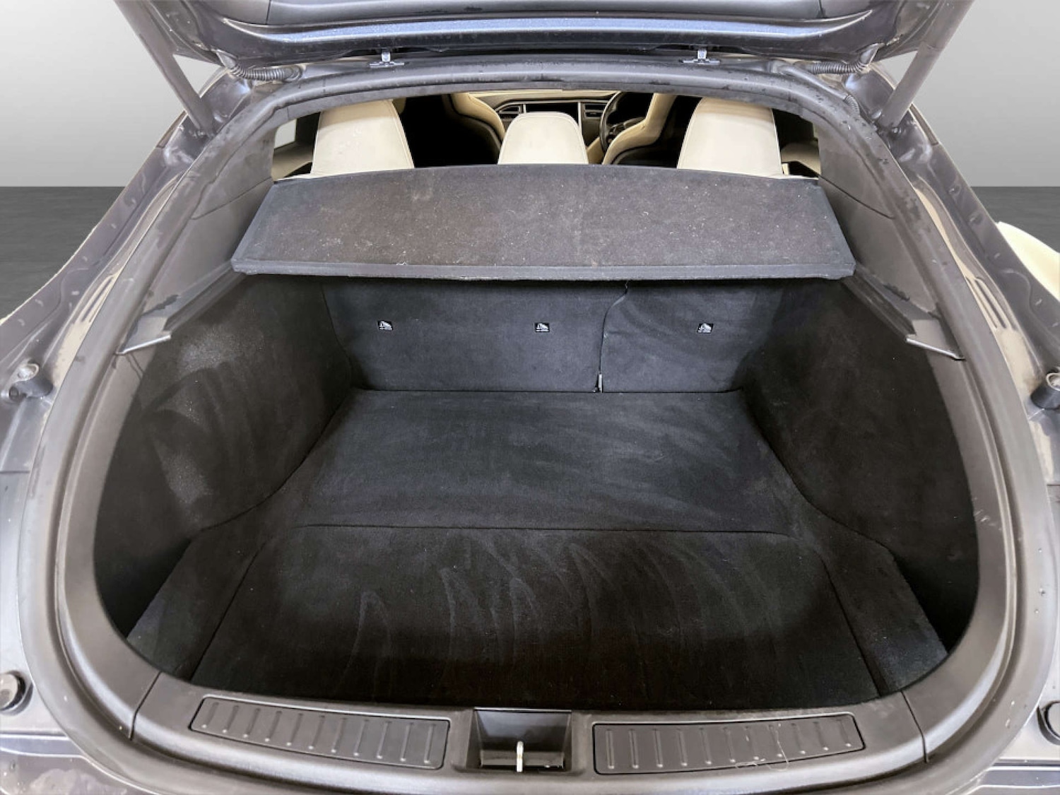 Used Tesla Model S 2015 for sale - 77185029: Photo 16