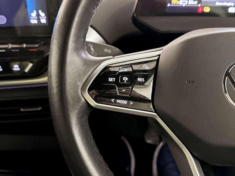 Used Volkswagen ID.4 2021 for sale - 76919947: Photo 17