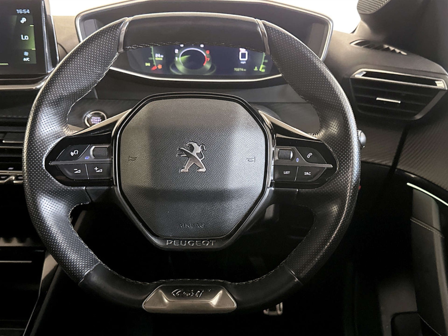 Used Peugeot 208 2021 for sale - 77185021: Photo 17