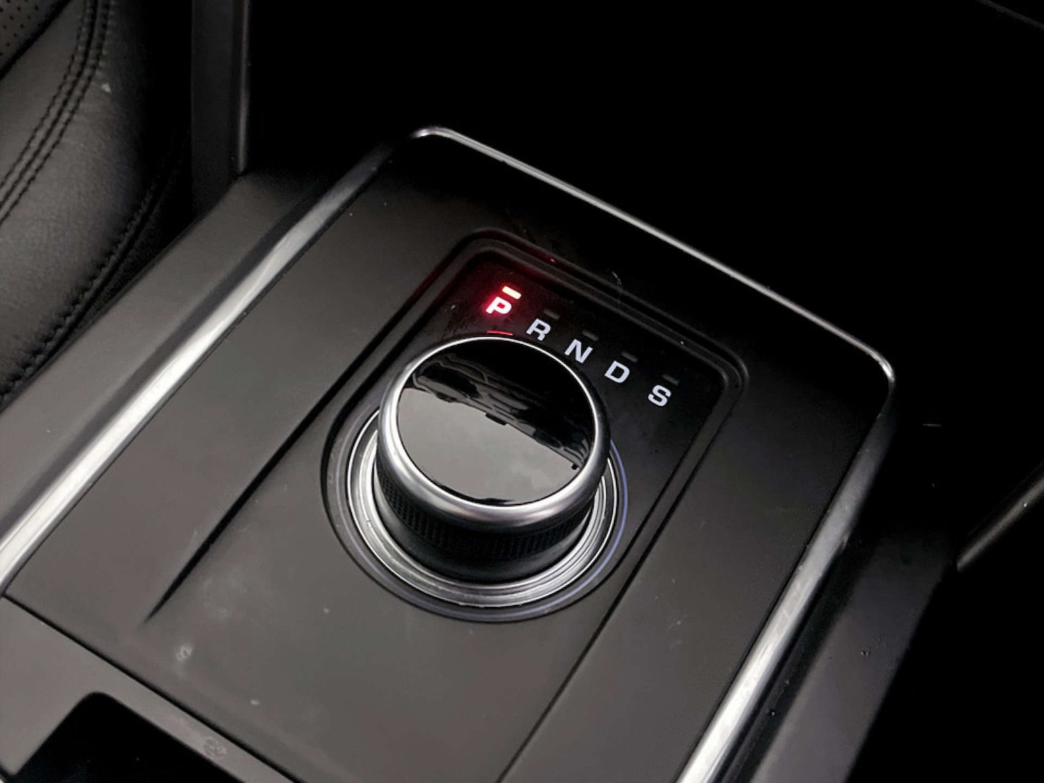 Used Land Rover Discovery Sport 2018 for sale - 77730197: Photo 26