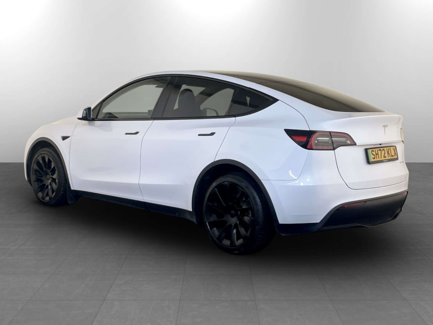 Used Tesla Model Y 2022 for sale - 77681255: Photo 8