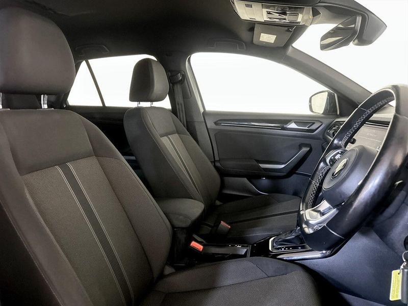 Used Volkswagen T-Roc 2021 for sale - 76382320: Photo 13