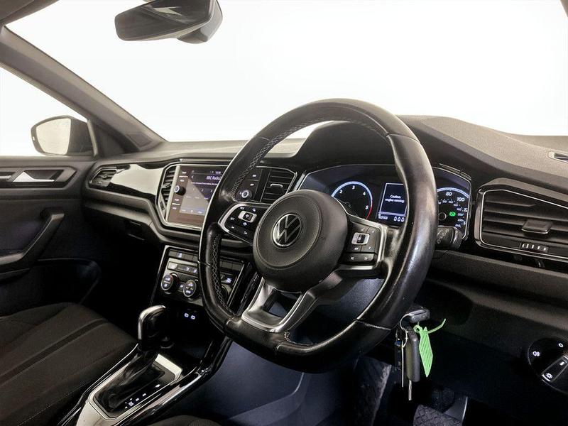 Used Volkswagen T-Roc 2021 for sale - 76382320: Photo 16